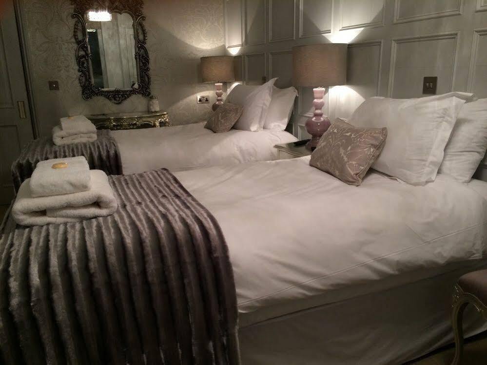The Rest Hotel Lincoln Bagian luar foto